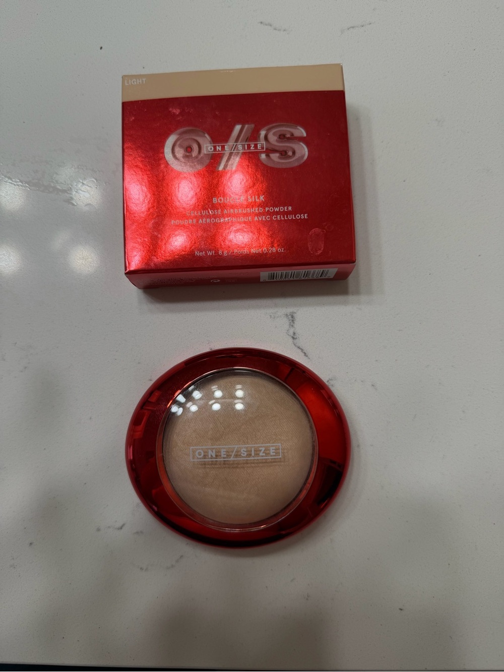ONE/SIZE Bouncy Silk Setting Powder Compact with Red Packaging – Light